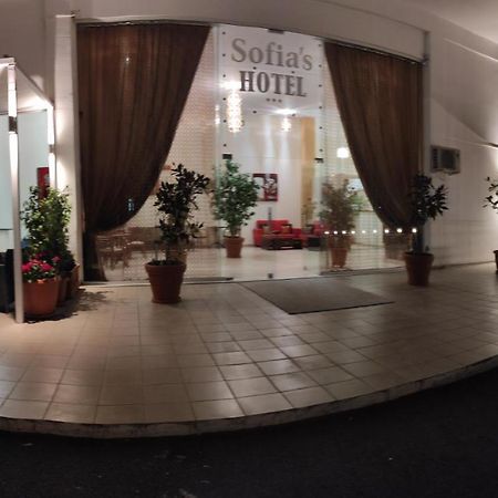 Sofias Hotel Ioánnina Exteriör bild
